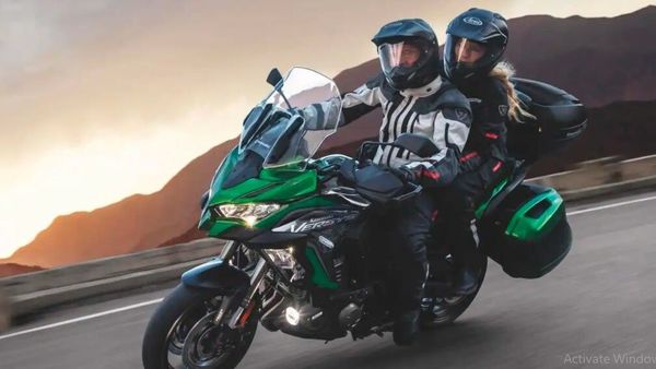 Moto kawasaki versys discount 1000