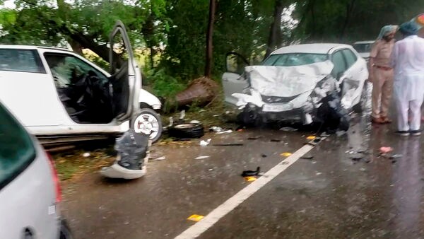 Every year, road accidents cause a high number of deaths across India. (PTI)