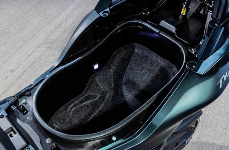 The 2022 Yamaha TMax gets a fairly deep boot. 