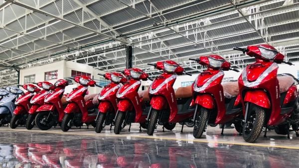 Greaves Electric Mobility has opened its largest EV plant in Tamil Nadu which will have an initial capacity to produce 1.20 lakh units every year.