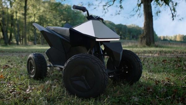 Tesla has launched Cyberquad, a four-wheel electric car inspired by Cybertruck, for children at a price of $ 1,900.