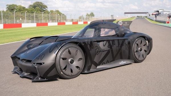 McMurtry Automotive's Speirling concept electric race track car. (McMurtry Automotive)