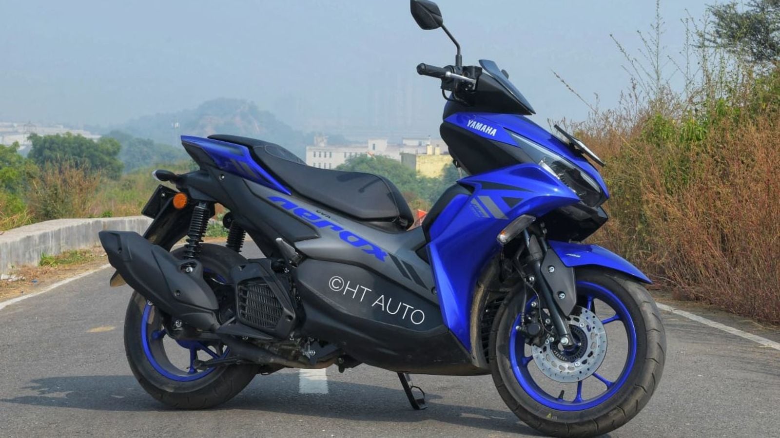 A day with the 2022 Yamaha Aerox 155  Ride Review  MOTOFOODIE