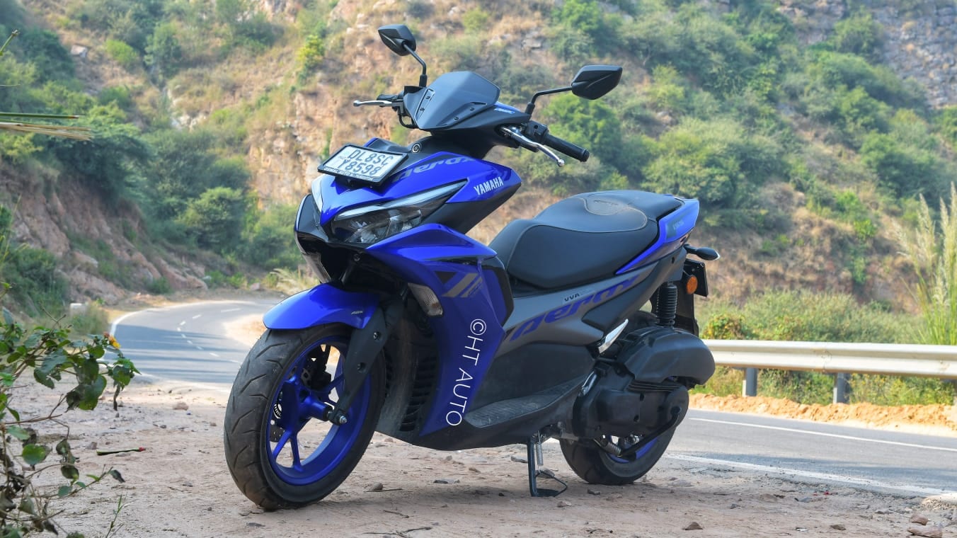 On Road Price of Yamaha Aerox 155 in Delhi - Aerox 155 price in Feb 2024,  RTO, insurance and EMI