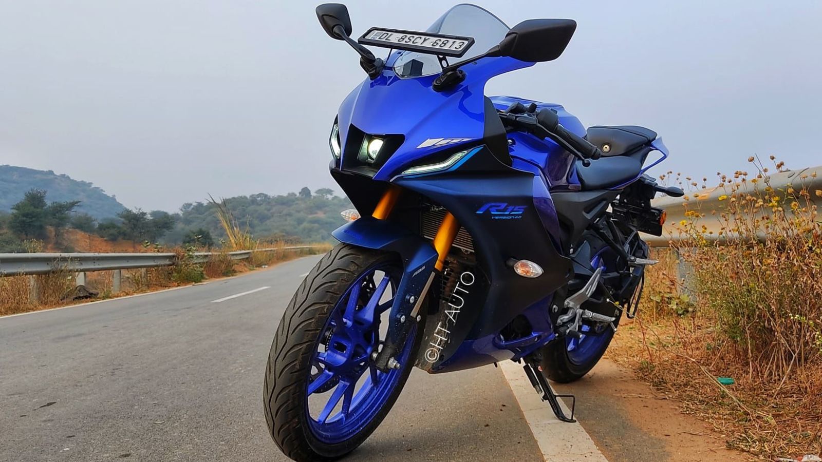 2021 Yamaha YZFR15 V4 road test review HT Auto