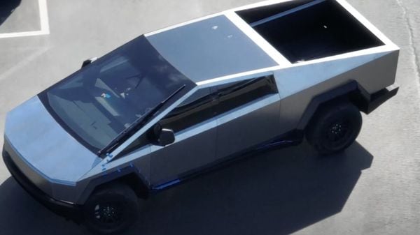 Tesla Cybertruck, with a long wiper, was spotted testing at the EV-maker's Fremont facility in the US. (Image courtesy: Twitter/@SawyerMerritt)