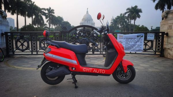 Electric scooters provide a comfortable and cost-effective commuting solution to riders, but there are some challenges as well. (Image: HT Auto/Mainak Das)