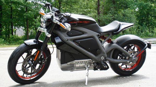 Harley Davidson s LiveWire to be first publicly traded electric