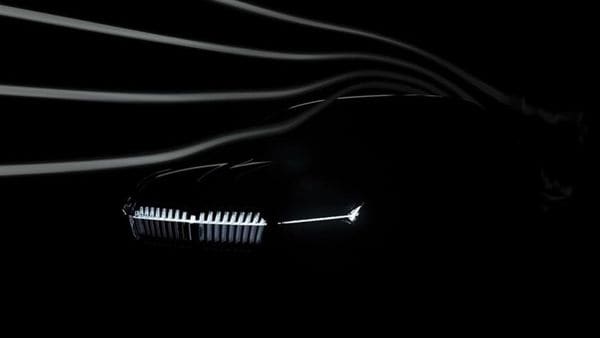 The front grille of upcoming Enyaq Coupe iV will be illuminated by 131 LEDs (,Skoda)