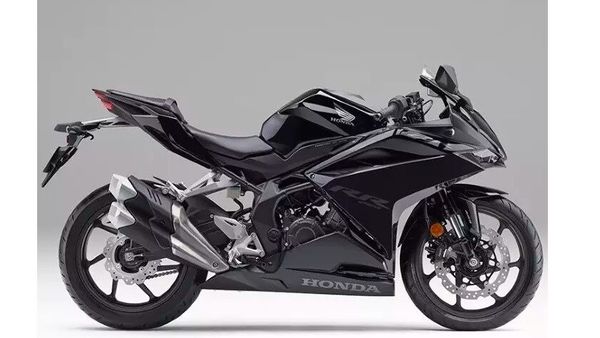 Honda has launched the 2022 CBR250RR in Japan.