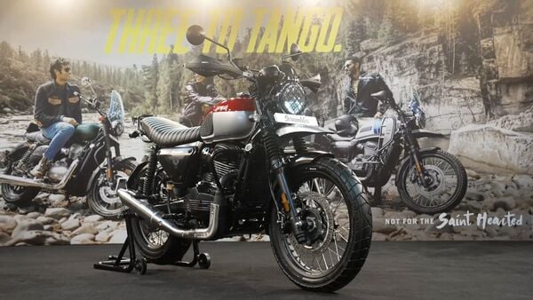 Yezdi Scrambler sits one notch above the Roadster in terms of features and specifications.
