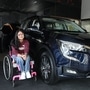 Mahindra delivers custom-made XUV700 to paralympian Avani Lekhara. (Photo courtesy: Twitter/@AvaniLekhara)