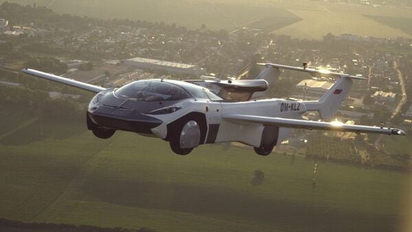 https://www.mobilemasala.com/auto-news/BMW-powered-AirCar-flying-car-gets-another-step-closer-to-mass-production-i229782