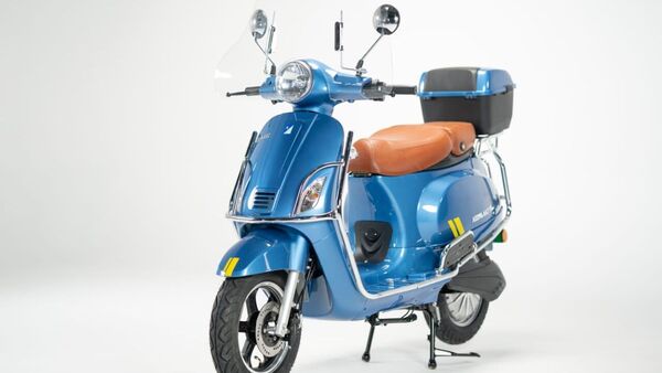 Komaki also launched its new electric scooter Venice priced at <span class=