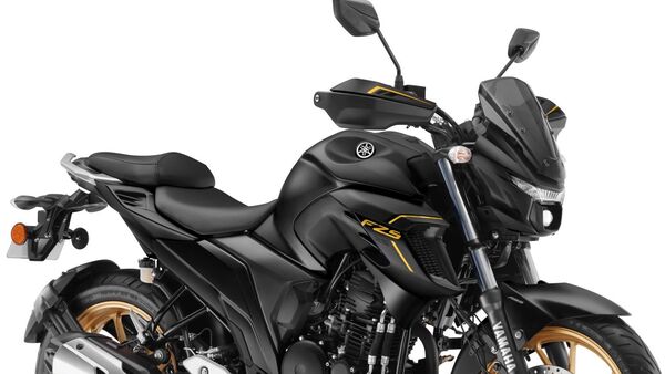 yamaha fz india black