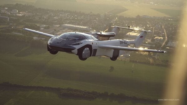 World’s First petrol-powered Flying Car Invented in which European State?