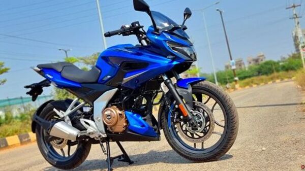 Pulsar bike store blue colour