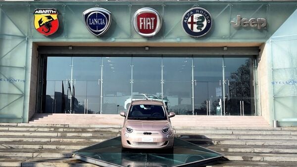 Stellantis, the world's fourth-largest automaker with brands like Jeep, Citroen, Fiat among others under it, decided to stop import and export of vehicles with Russia . (File Photo) (REUTERS)