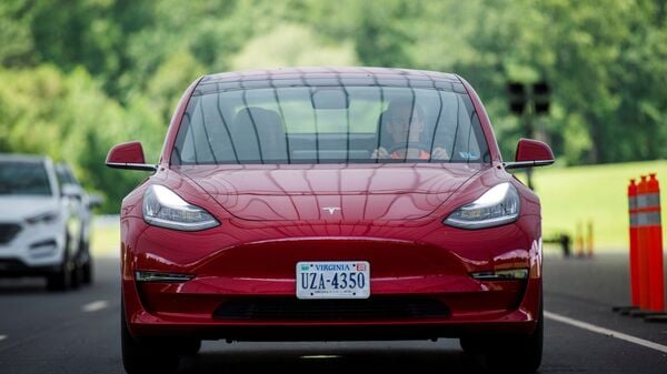 In-house battery manufacturing would reduce Tesla cars' price.  (REUTERS)