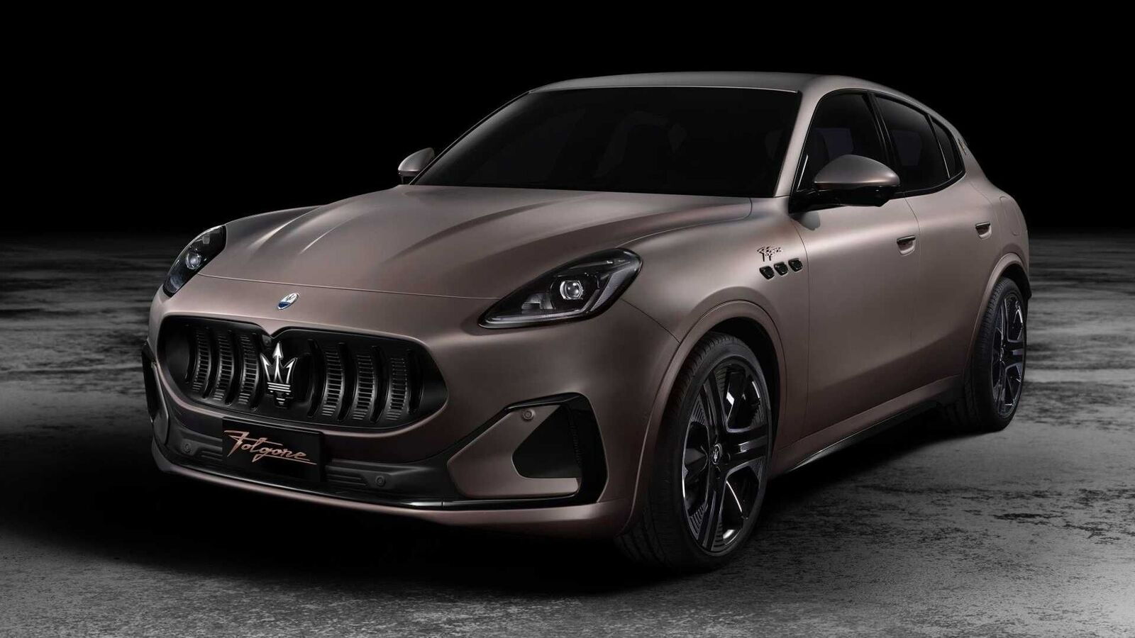 Maserati uncovers Grecale Folgore SUV, enters EV era | HT Auto