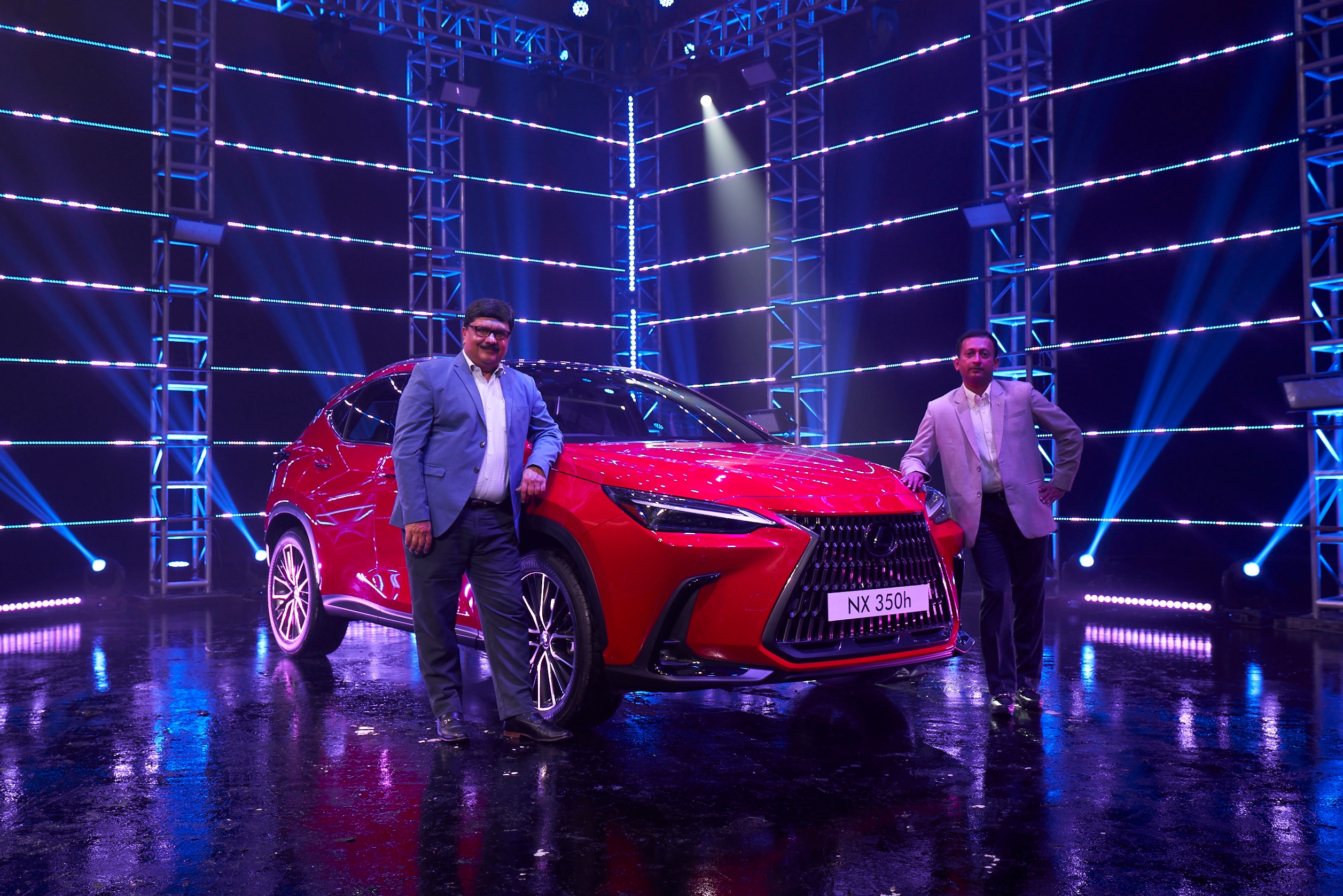 Naveen Soni (L), President, and Maharaj Mukherjee, Executive Vice President at Lexus India with the updated NX 350h.