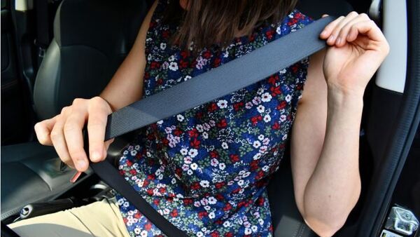 3 Point Seat Belt For Middle Seat Passengers In India?