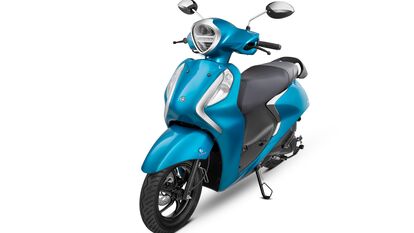 Yamaha discount passion scooty