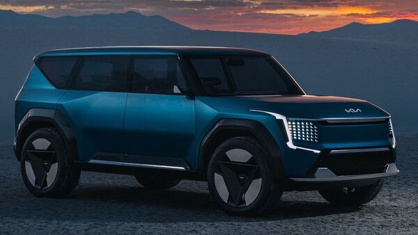 Bugatti SUV: 2023 crossover revealed