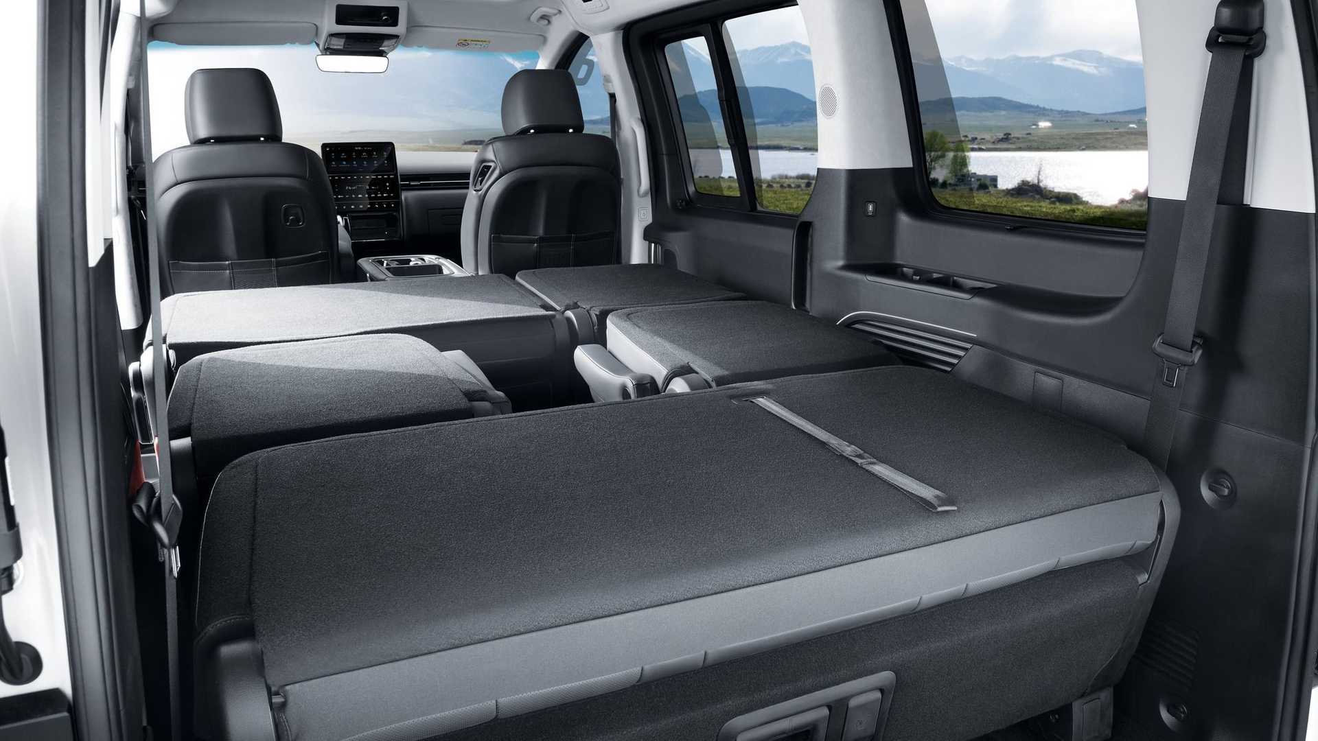 The seats can be folded to increase space inside the cabin. The seats can be folded to increase space inside the cabin.