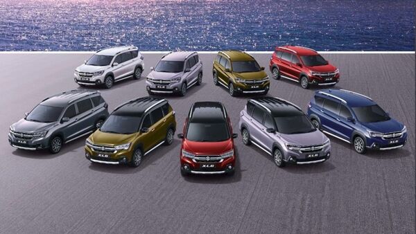 The latest XL6 is offered in six body hues which includes Celestial Blue, Brave Khaki, Arctic White, Grandeur Grey, Opulent Red and Splendid Silver. There is also the option of choosing the Khaki, Red and Silver colours with a dual-tone set up, when combined with a black roof. The latest XL6 is offered in six body hues which includes Celestial Blue, Brave Khaki, Arctic White, Grandeur Grey, Opulent Red and Splendid Silver. There is also the option of choosing the Khaki, Red and Silver colours with a dual-tone set up, when combined with a black roof.