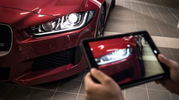 Several automakers are currently offering online car purchase experiences to consumers.