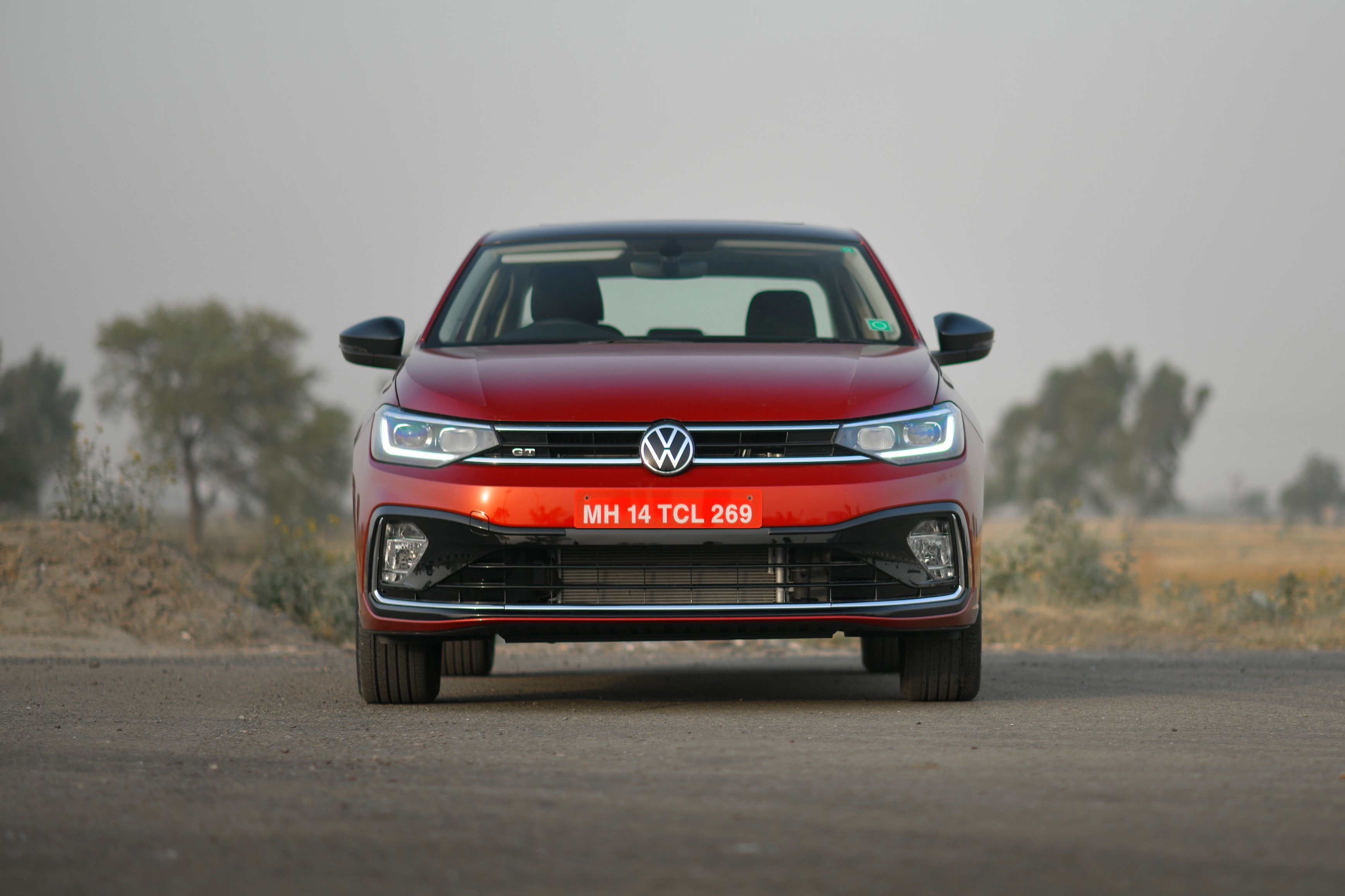 The exterior of the Virtus comes with sleek L-shaped LED DRLs and headlight units. The automaker has used minimum chrome and has provided a wide air dam with fog lamps on the bumper lend. The exterior of the Virtus comes with sleek L-shaped LED DRLs and headlight units. The automaker has used minimum chrome and has provided a wide air dam with fog lamps on the bumper lend.