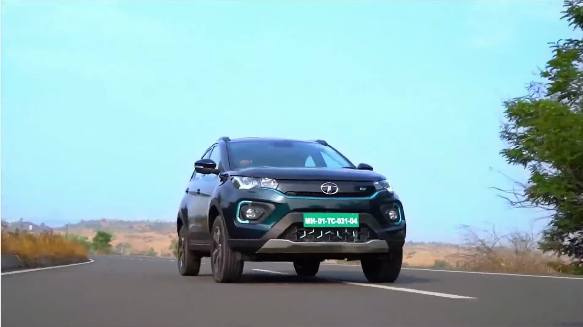 Tata Nexon EV Max launched at <span class=
