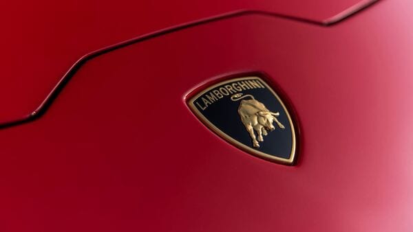 Lamborghini delivered 2,539 cars in the first three months of 2022. (Lamborghini)