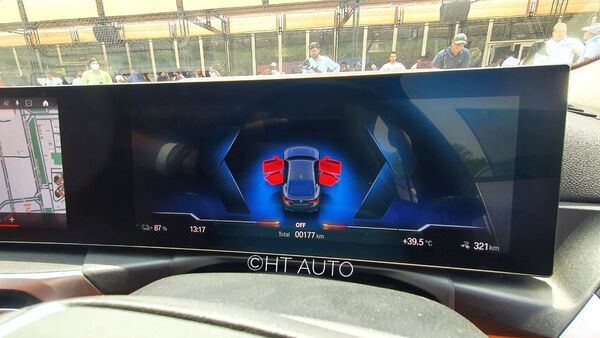 The instrument cluster and infotainment screen on the BMW i4 are powered by BMW's latest Drive 8 user interface. The automaker offers OTA software updates for this digital infotainment system.