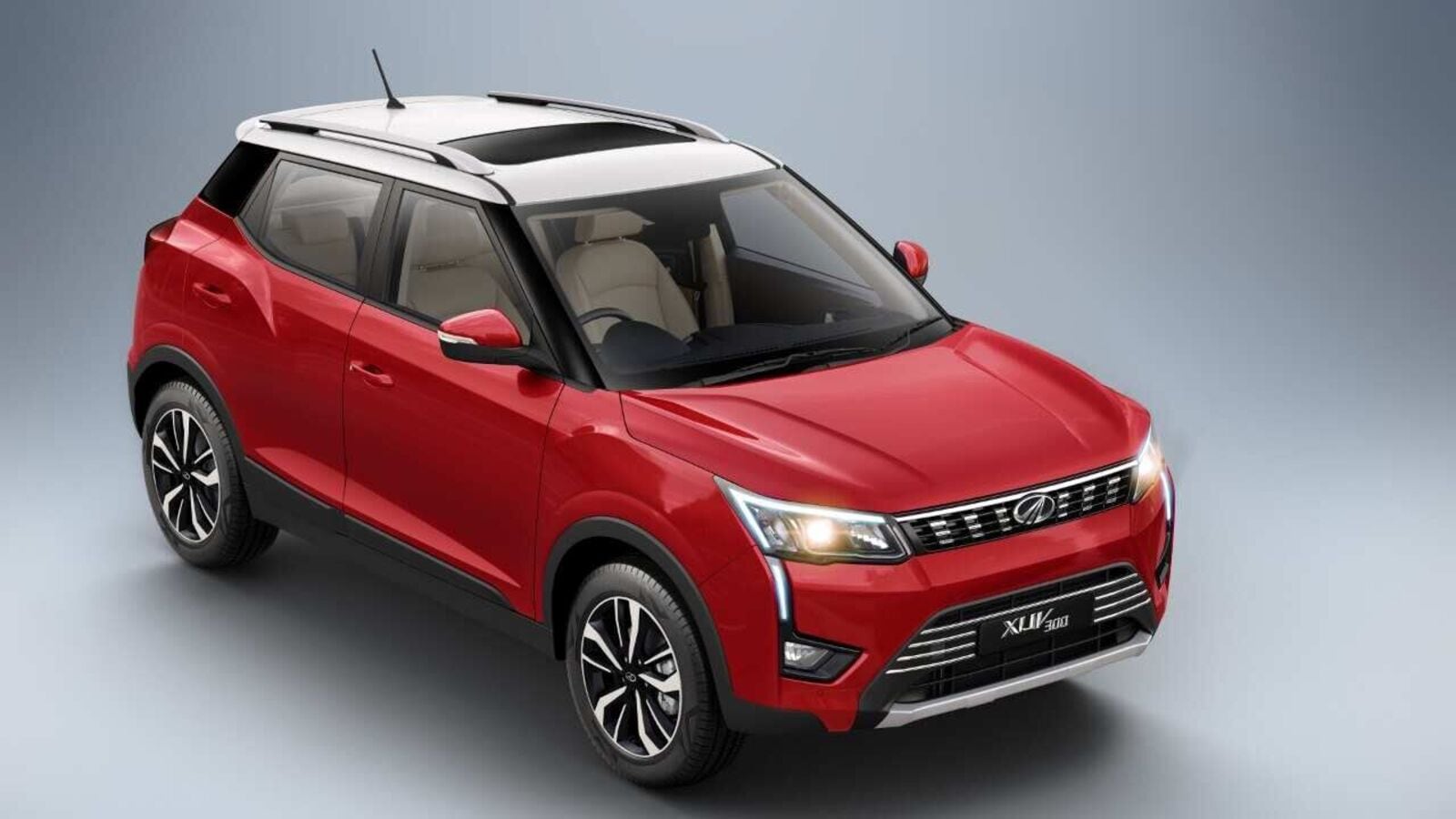 Mahindra XUV300 fullyelectric SUV to launch early 2023 HT Auto