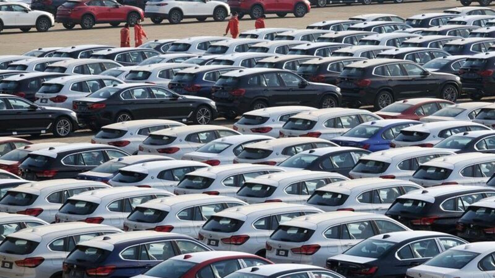 Auto sector should go for needbased research to help poor Gadkari