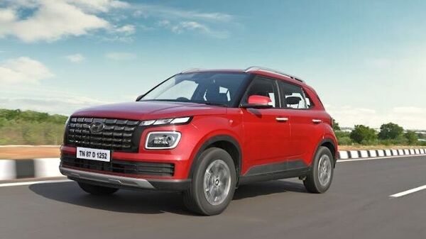 The 1.0-litre turbo petrol engine is as much fun as it has ever been, getting a move at the tap of the throttle. The DCT unit in this review car performed splendidly too and clocked the numbers without much fuss.