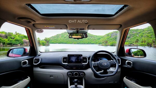 A look at the dashboard layout inside the 2022 Hyundai Venue.