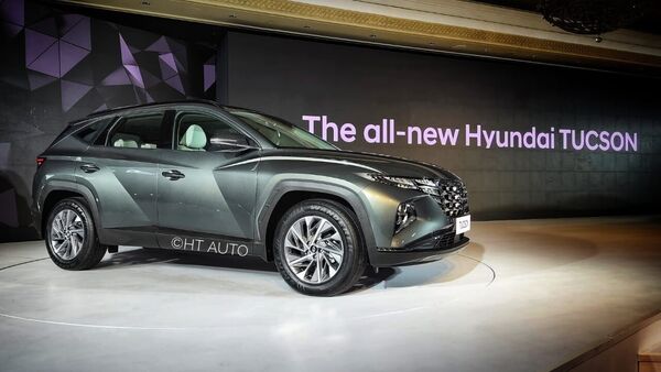 2022 Tucson is a sharp-looking SUV because of the cuts and creases on the body panels.