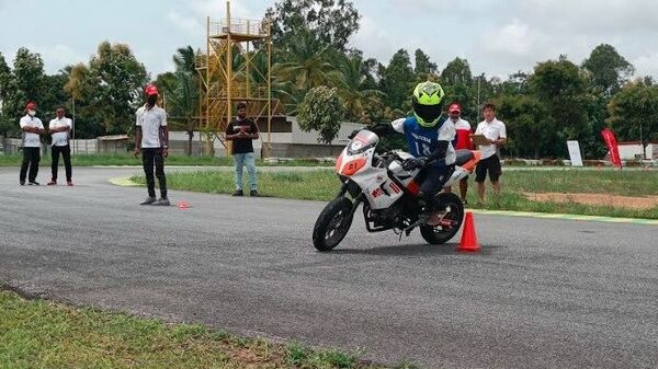 The first round of Talent Hunt here saw participation of amateur riders from five cities. 