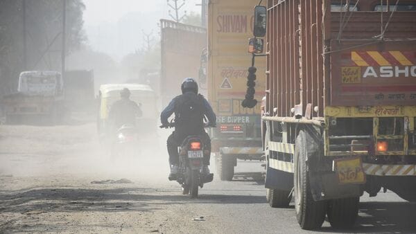 File photo of air pollution. (Used for representational purpose) (Sakib Ali /Hindustan Times)
