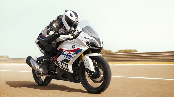 2022 BMW G310 RR