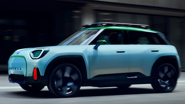 The grille of the MINI Concept Aceman is a closed one, as expected in an EV. It has LED elements that can display all kinds of colours and patterns. It also gets flush door handles. The car sits on a set of 20-inch alloy wheels. The grille of the MINI Concept Aceman is a closed one, as expected in an EV. It has LED elements that can display all kinds of colours and patterns. It also gets flush door handles. The car sits on a set of 20-inch alloy wheels.