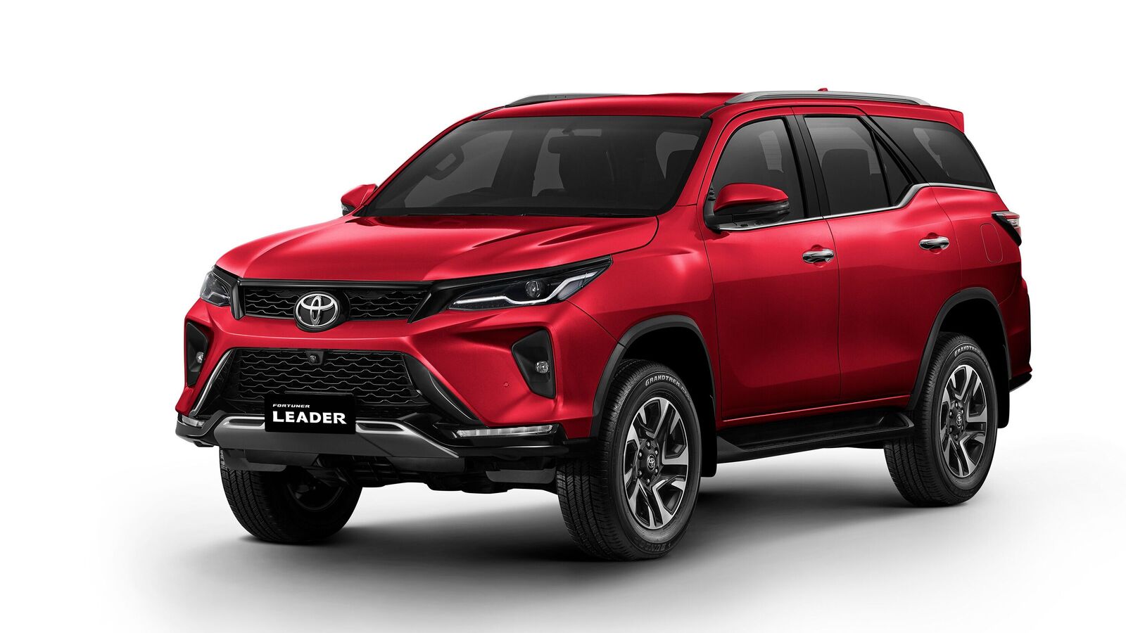 Toyota Fortuner has a new variant, and is the Leader of the pack HT Auto