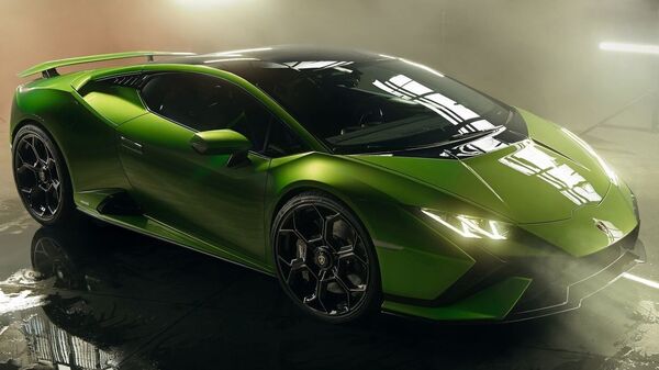 In pics: Lamborghini Huracan Tecnica, created for the driver | HT Auto