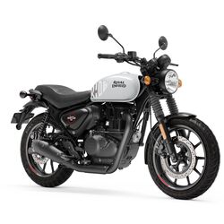 Royal Enfield has launched the Hunter 350 in the Indian market at a starting price of ₹1.50 lakh for the Retro variant. The bike gets a neo-retro look but with a bit of a scrambler-looking design.