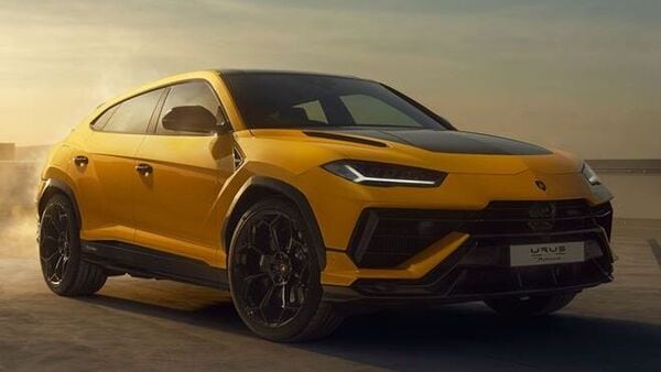 The new Lamborghini Urus Performante boasts the same 4.0-litre twin-turbocharged V8 engine which produces a power output of 666 hp and a peak torque of 850 Nm. It can sprint to 100 kmph from zero in 3.3 seconds and offers a top speed of 306 kmph.