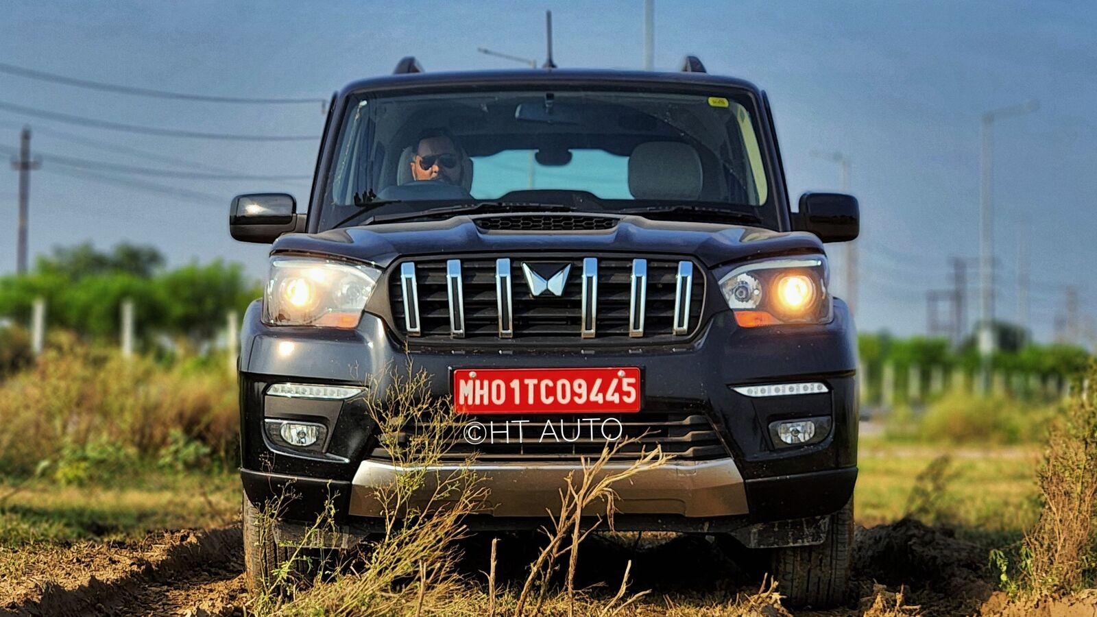 mahindra scorpio 2022 black