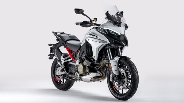 Ducati Multistrada V4 produces 170 hp and 125 Nm. 